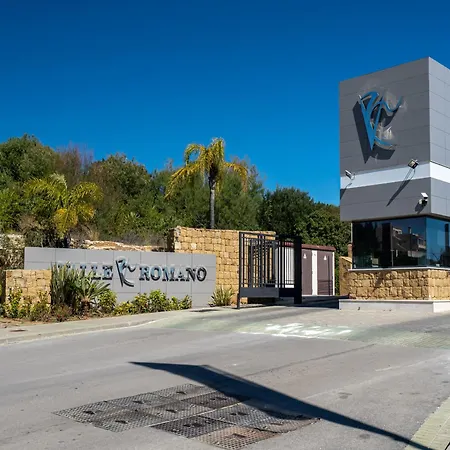 2060-newly Furnished 2 Bedrooms With Golf Estepona