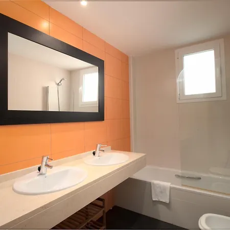 2060-newly Furnished 2 Bedrooms With Golf * Estepona