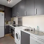 Apartment 2060-newly Furnished 2 Bedrooms With Golf